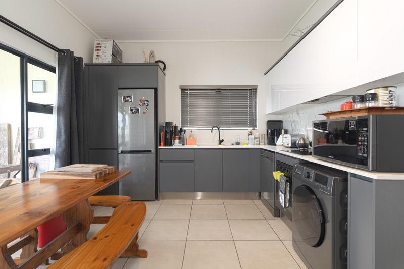 2 Bedroom Property for Sale in The Huntsman Western Cape